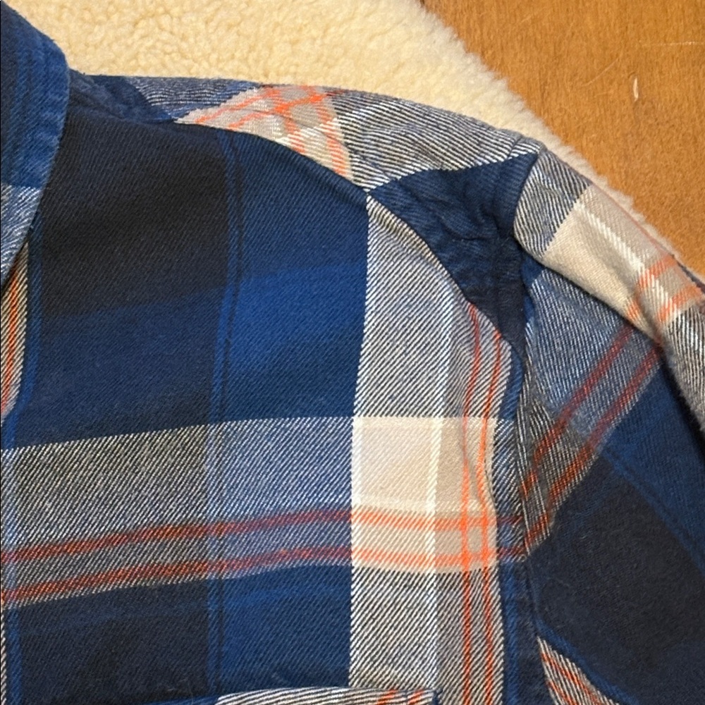 Merrell Navy Blue and Tan Plaid flannel Long-Sleeve Button-Down Shirt - Picture 5 of 9